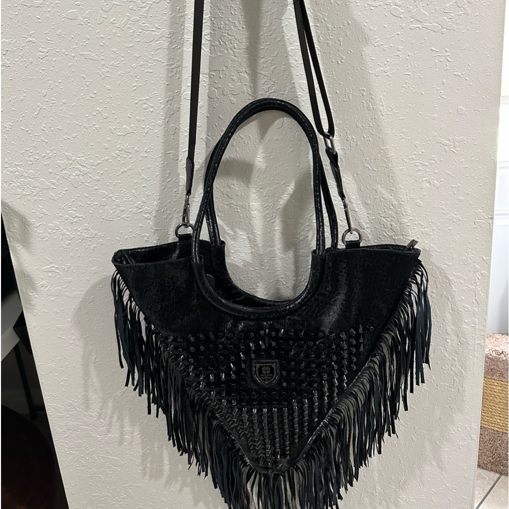 NWOT Introducing the Ultimate Triangle Tassel Studded Crossbody Handbag.